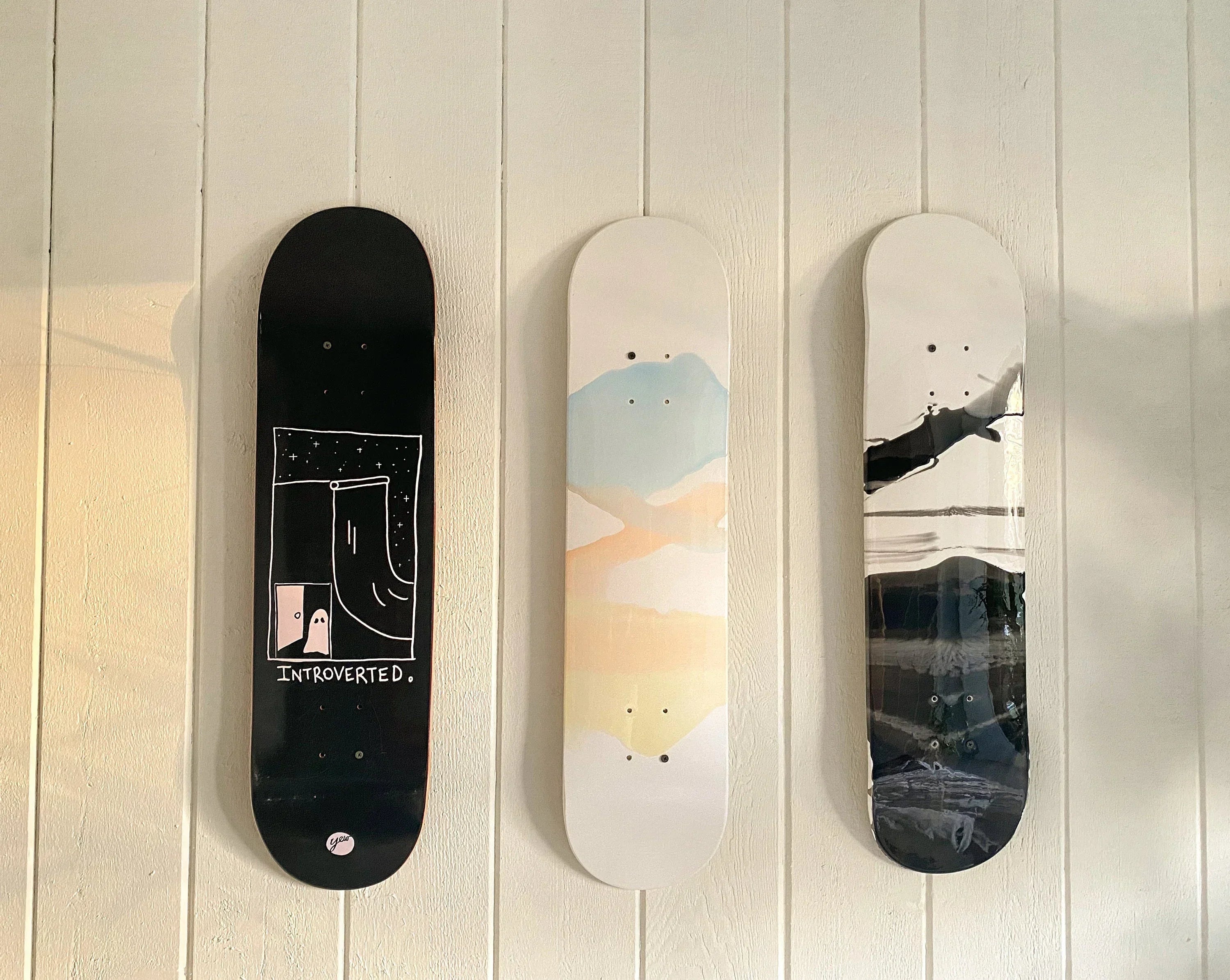 Cheap vs Premium Skateboard Wall Art: What You Actually Get for €120 vs €299
